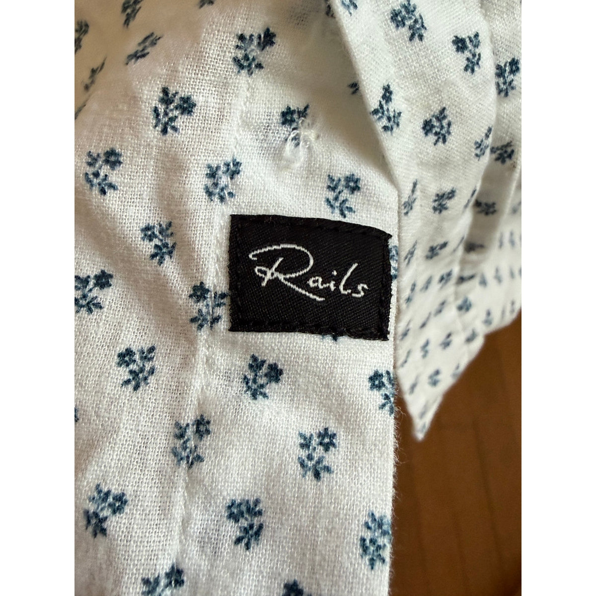 Rails Men's XXL Carson Blue Fleurs Daisy Floral Short Sleeve Linen Blend Shirt EUC