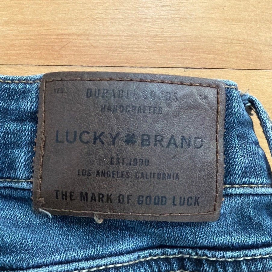 Lucky Brand Size 27 Sweet Straight Low Rise Straight Fit Dark Wash Jean