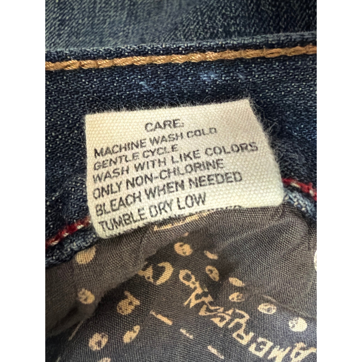 American Living 36/30 Relaxed Bootcut Dark Wash Jean
