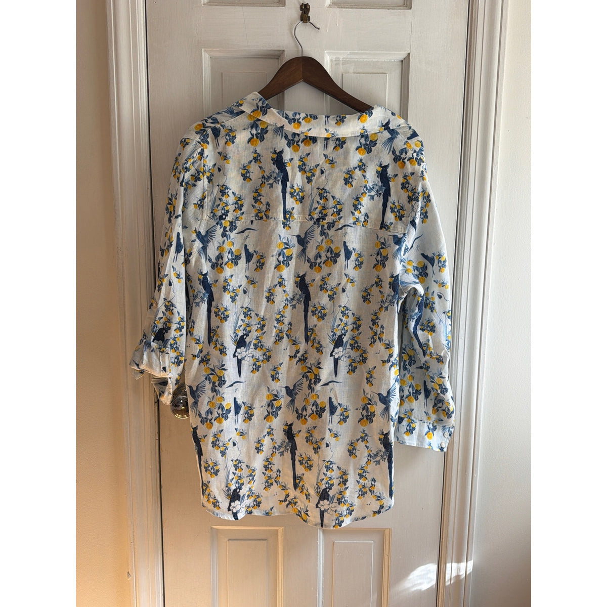 Isaac Mizrahi New York Women's 100% Linen Bird & Floral Print Button Front Shirt - 1X 