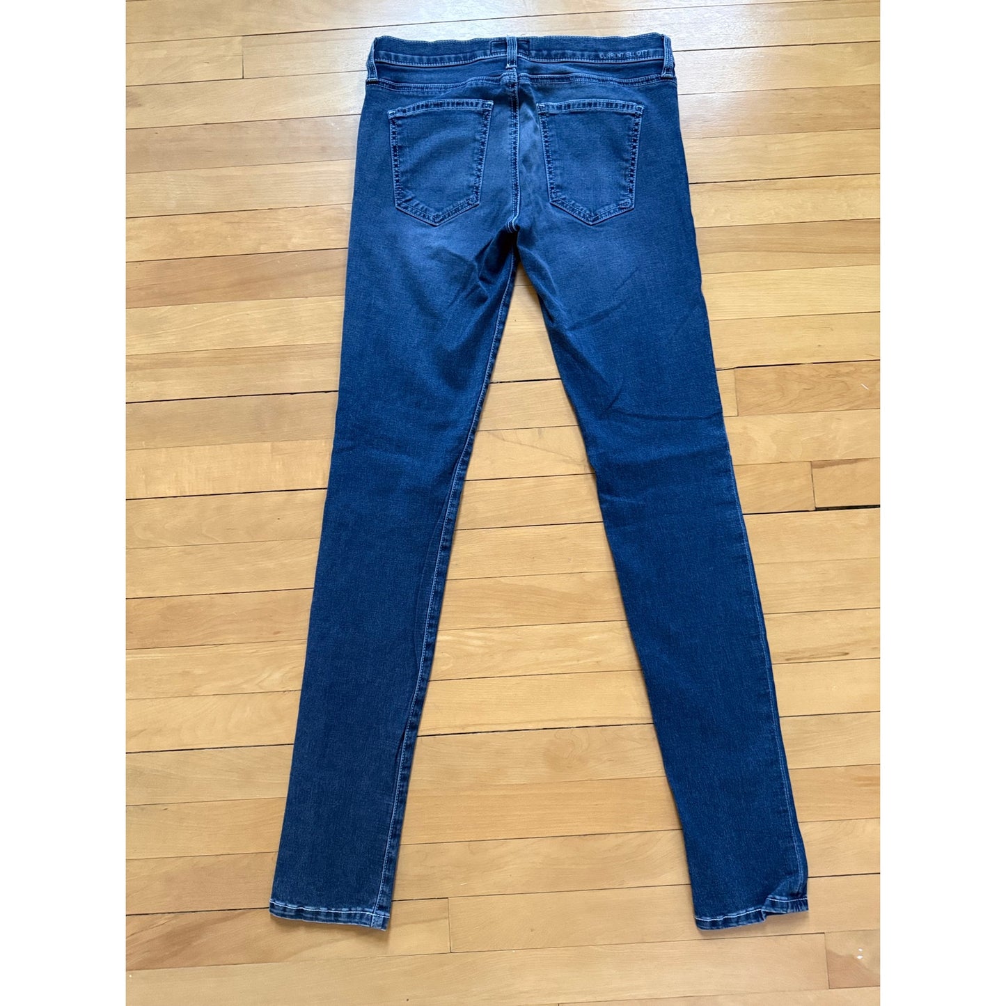 Current/Elliott The Skinny East Village Jeans Size 28 EUC Slim Fit