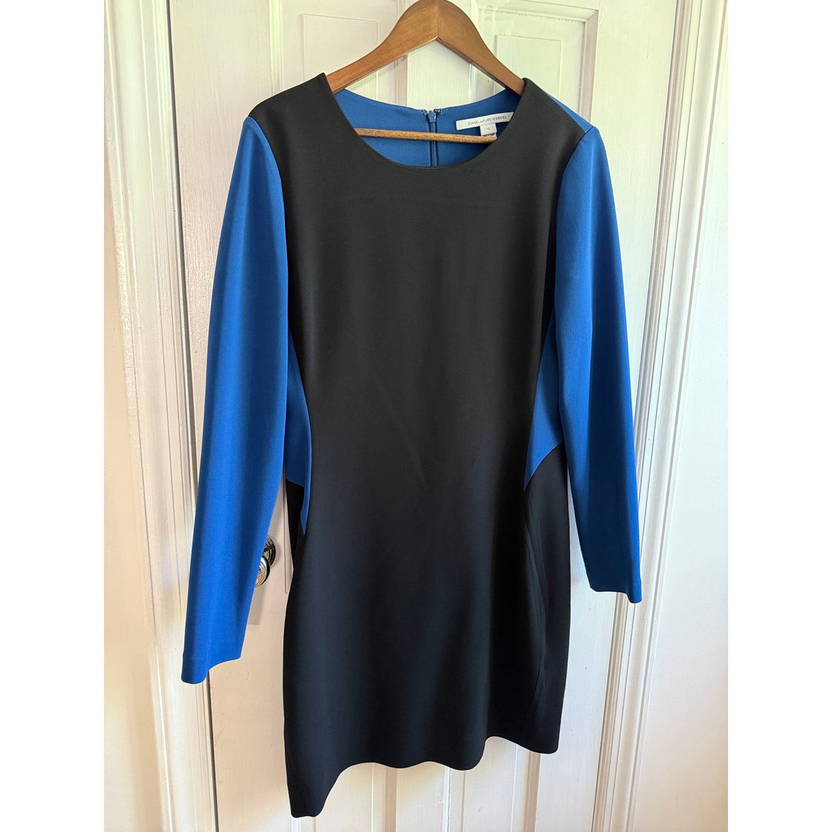 Diane von Furstenberg DVF Black & Blue Colorblock Sheath Dress 12 EUC