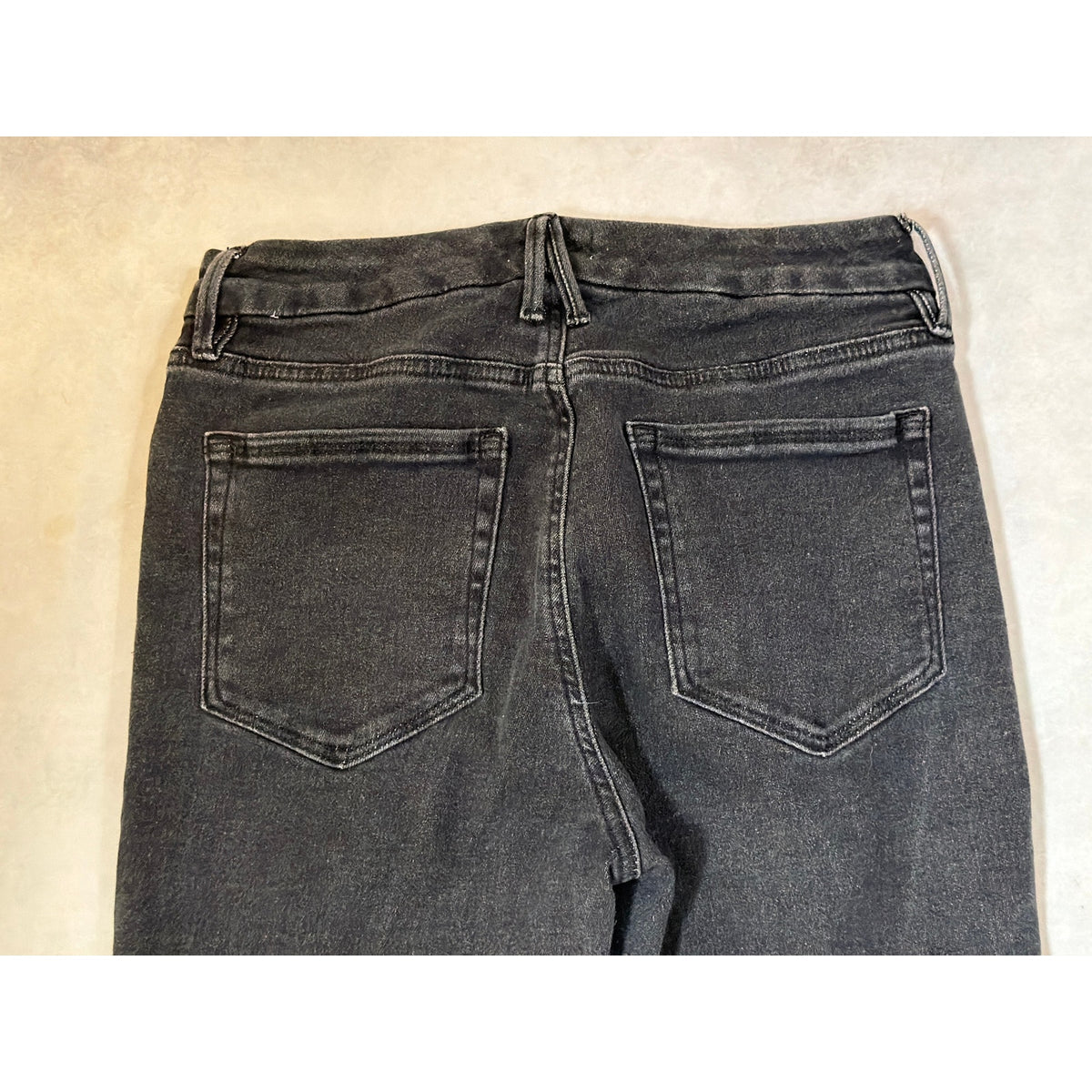 Good American Size 10/30 Black Straight Leg High Rise Jeans