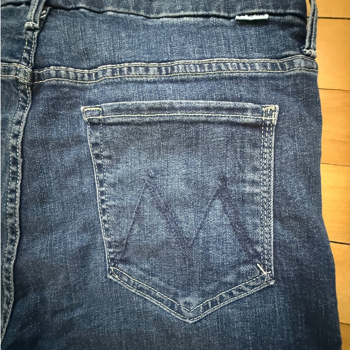 MOTHER High Waisted Looker Ankle Fray Jeans On The Edge Wash 32 EUC