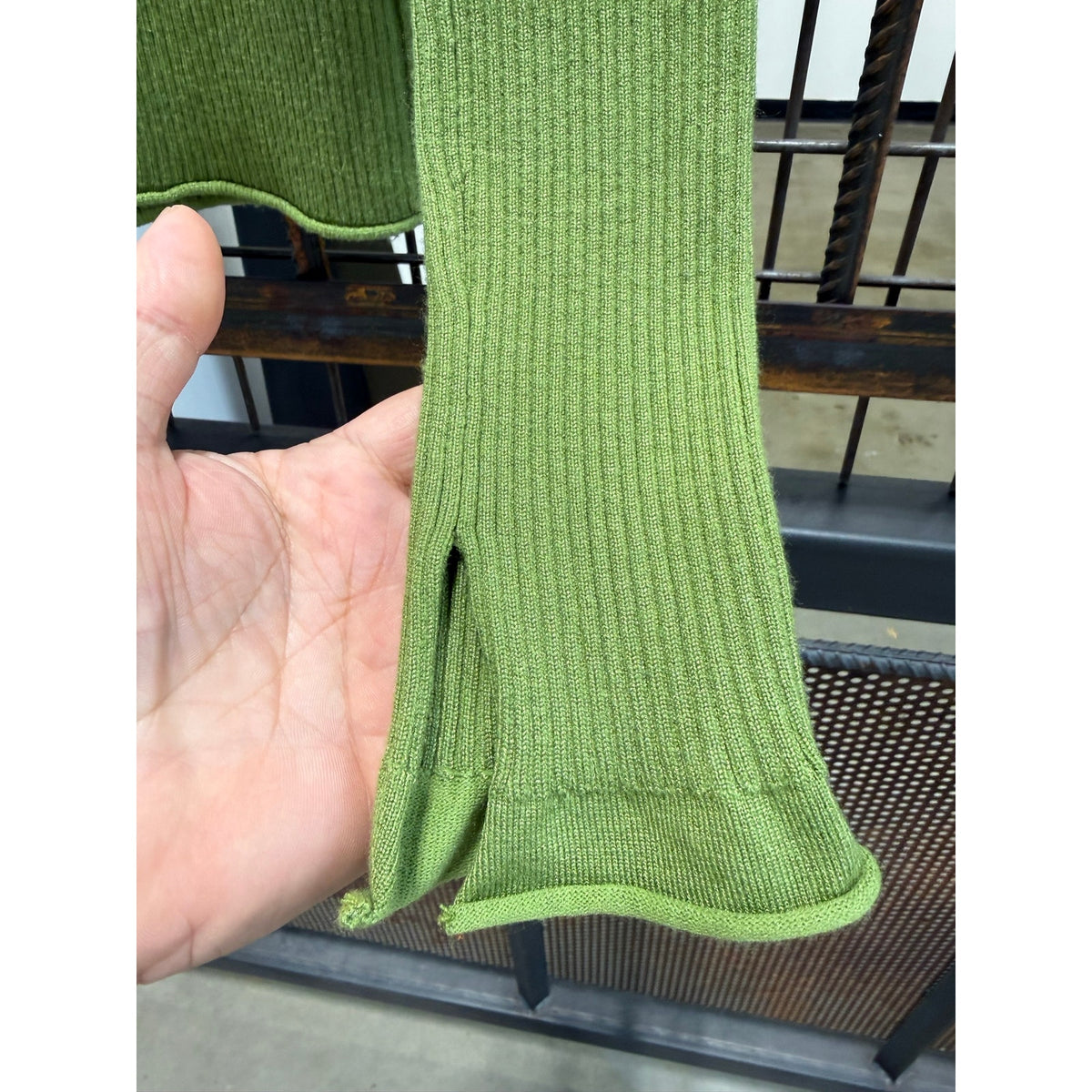 Maeve Anthropologie Ribbed Turtleneck Sweater Chartreuse Green Slit Cuff XS Extra