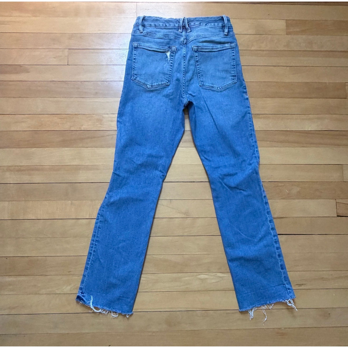 Good American Good Straight Jeans Size 4/27 High Rise Distressed Frayed Hem EUC