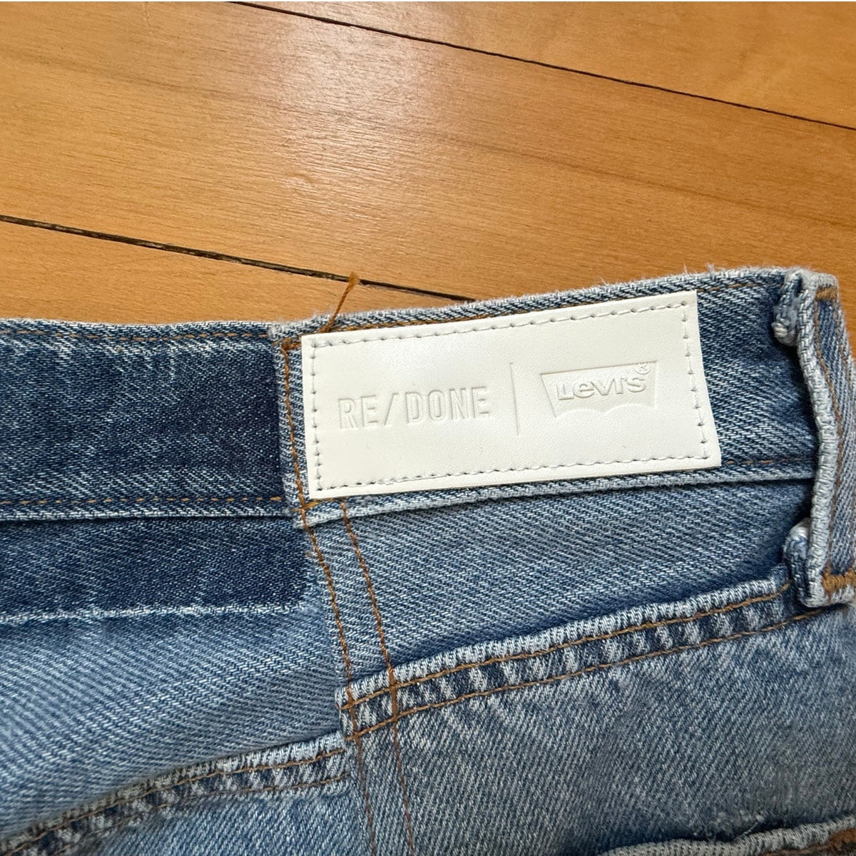 RE/DONE x Levi's Relaxed Straight Jeans - Vintage Indigo - Size 34 - NWT