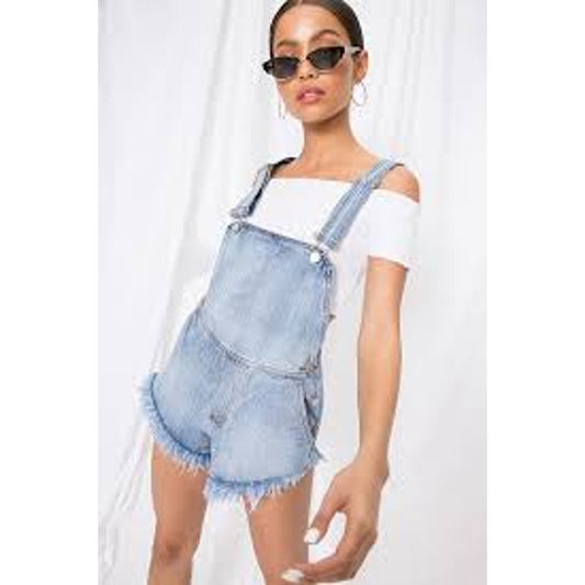 Superdown Diem Overall Shorts 25 Light Wash Denim Shortalls Revolve Raw Hem ☀️