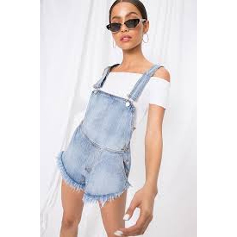 Superdown Diem Overall Shorts 25 Light Wash Denim Shortalls Revolve Raw Hem ☀️