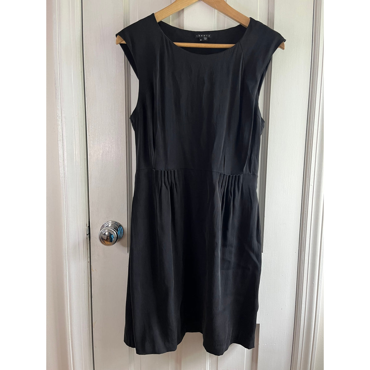 Theory Shyann Sheen Silk Stretch Dress 12 - Faded Black 🖤