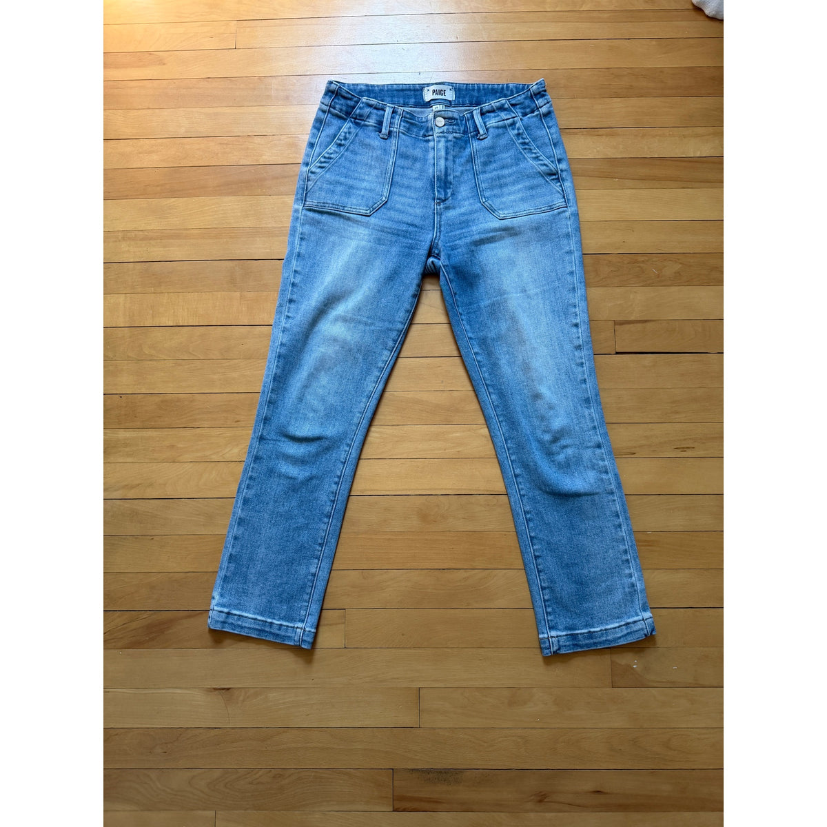 PAIGE Jeans 28 Women's Light Wash Straight Leg  Crop Stretch EUC