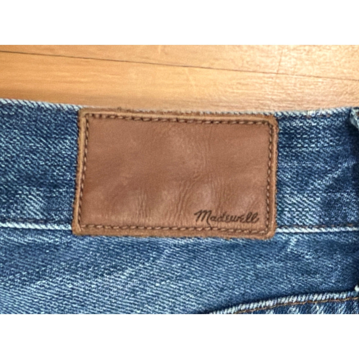 Madewell Size 26 The Perfect Vintage Distressed Jean
