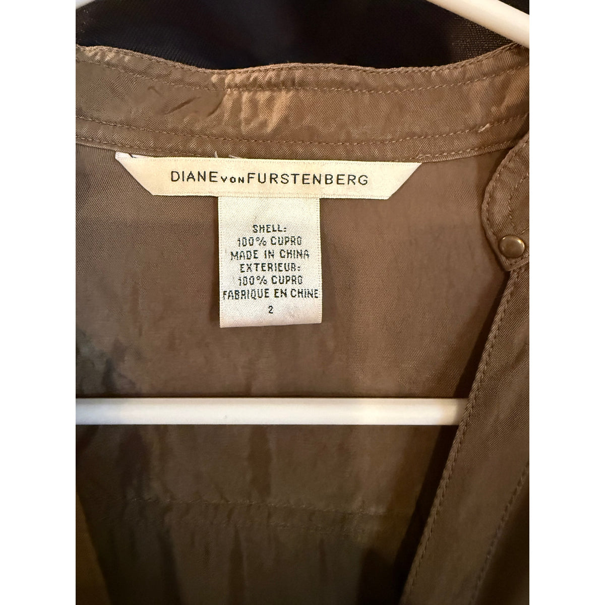 Diane von Furstenberg DVF Green Cupro Shirt Dress Size 2 EUC Cinched Waist