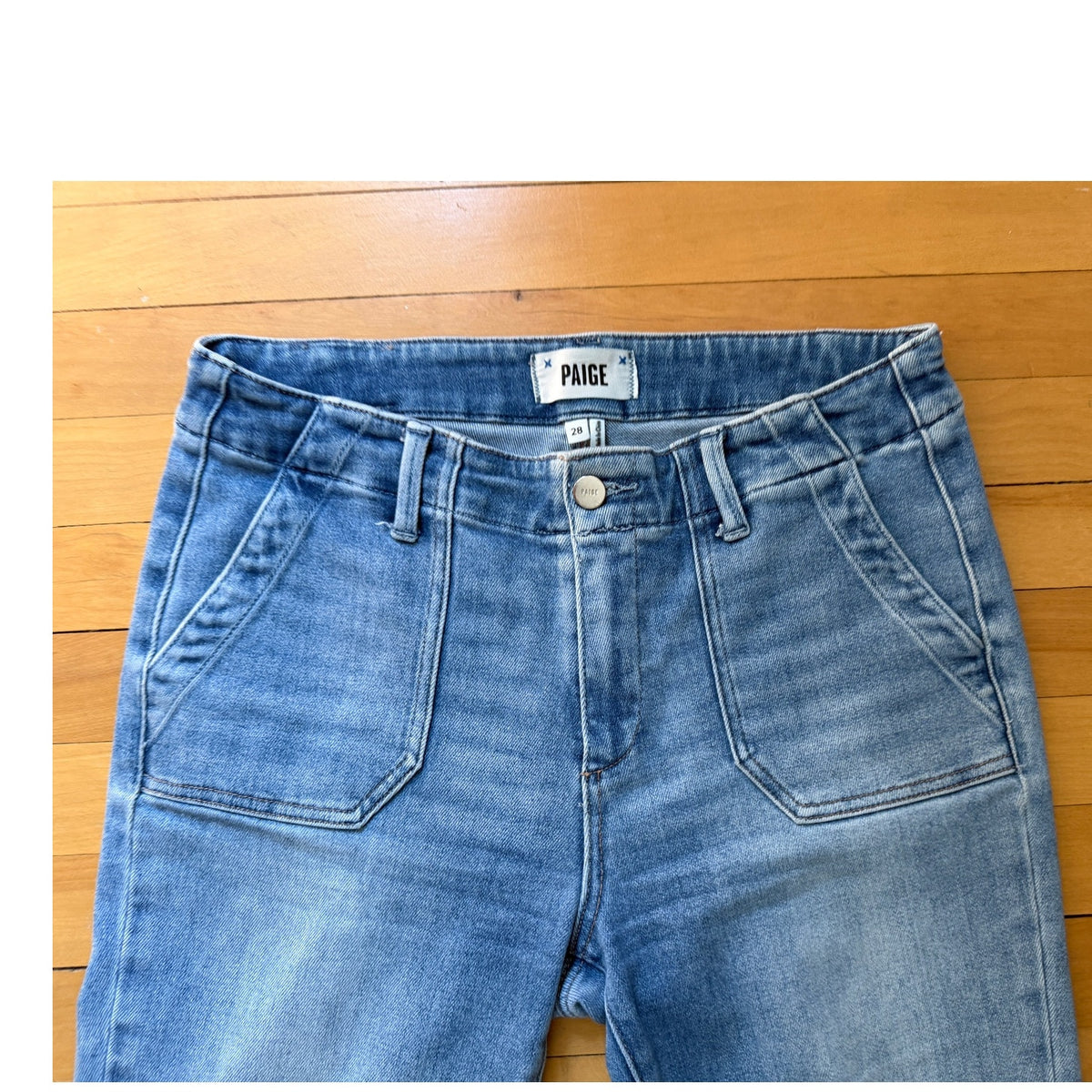 PAIGE Jeans 28 Women's Light Wash Straight Leg  Crop Stretch EUC