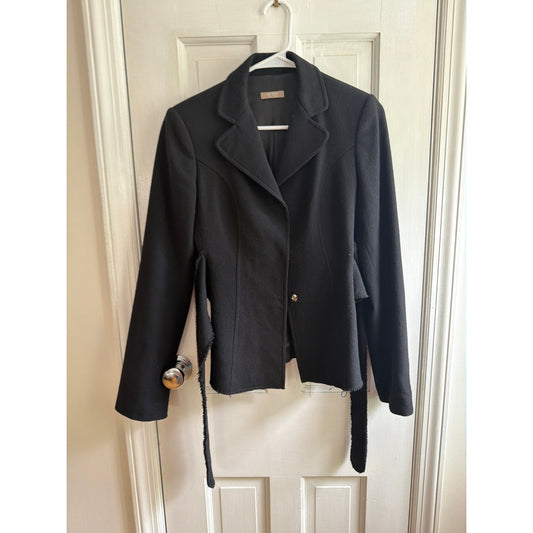 Vendere Size 40 Black Blazer With Belt