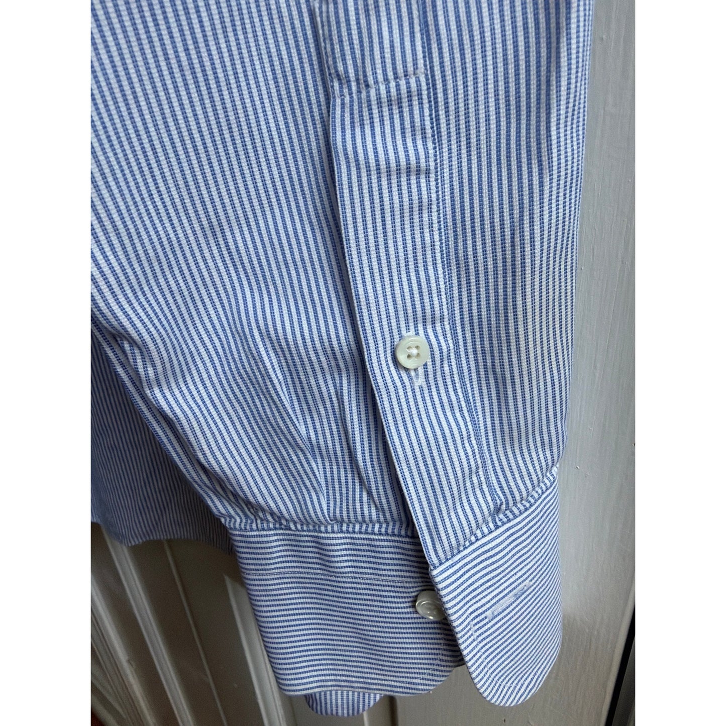 Ermenegildo Zegna Men's Size 44/17.5 Blue White Stripe Pattern Button Up