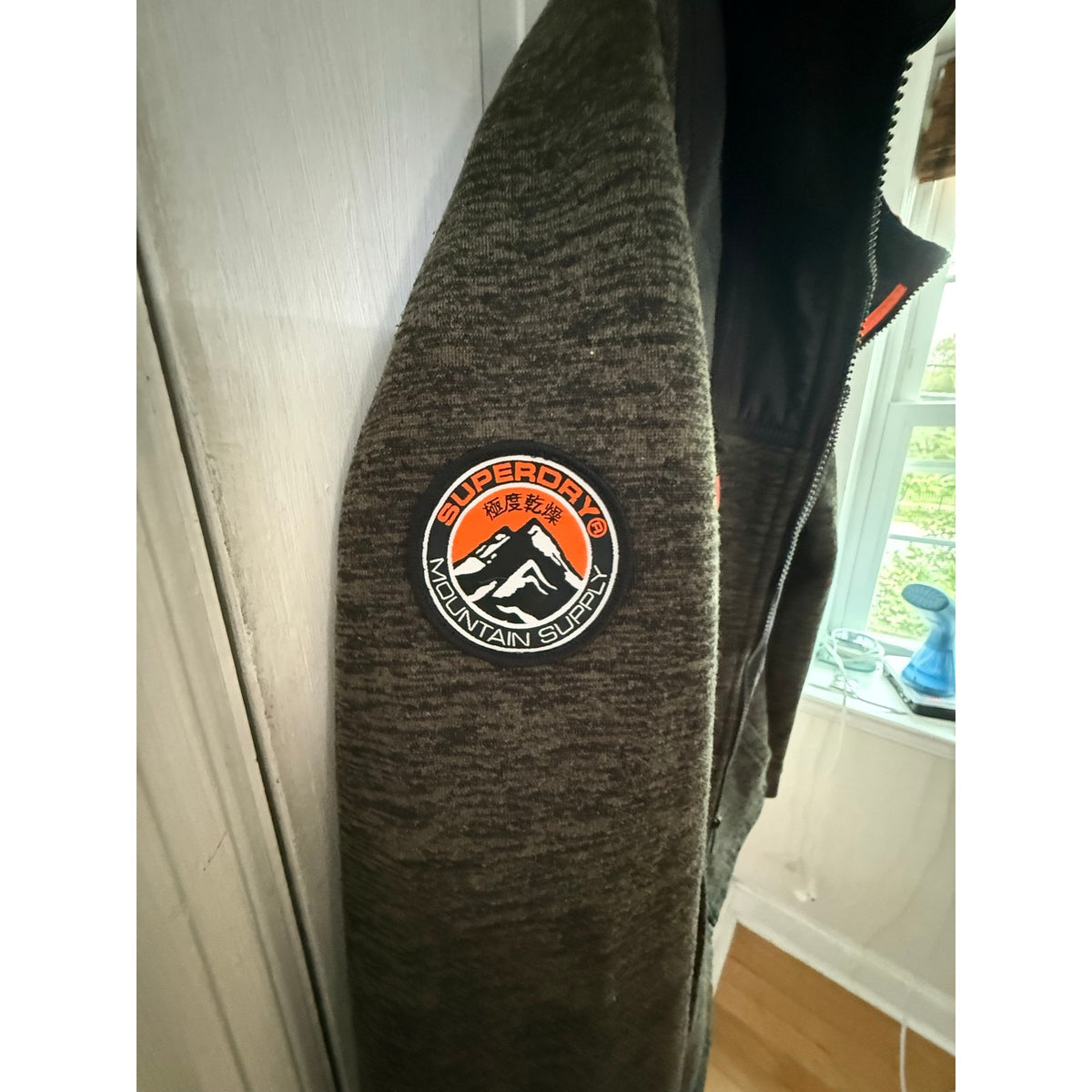 Superdry Windtrekker Fleece Lined Hooded Jacket Mens Small Grey Neon Orange Soft