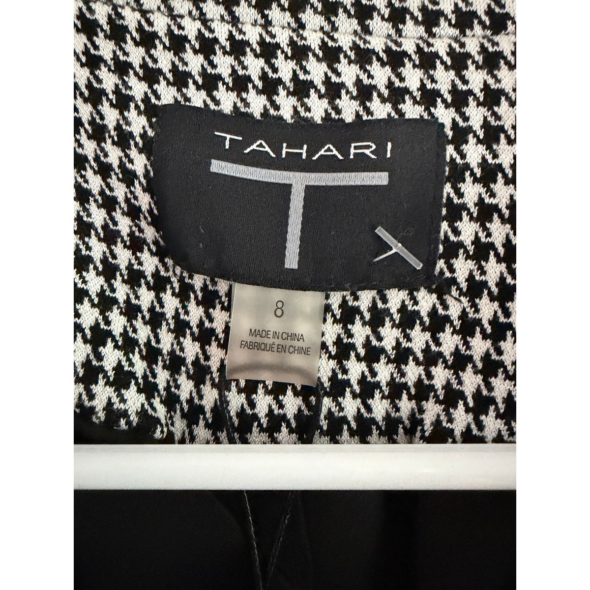Tahari Women's Black & White Pattern Blazer Jacket - Size 8 NWT