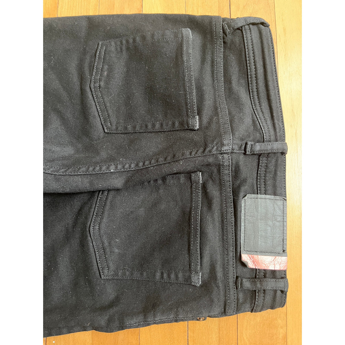 Acne Studios Peg Blk Skinny Jeans - Size 28 - EUC