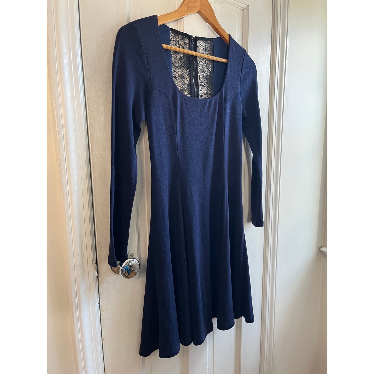 Alice + Olivia NWT Fionna Navy Blue 3/4 Sleeve Dress Sz 6 - Lace Back Designer