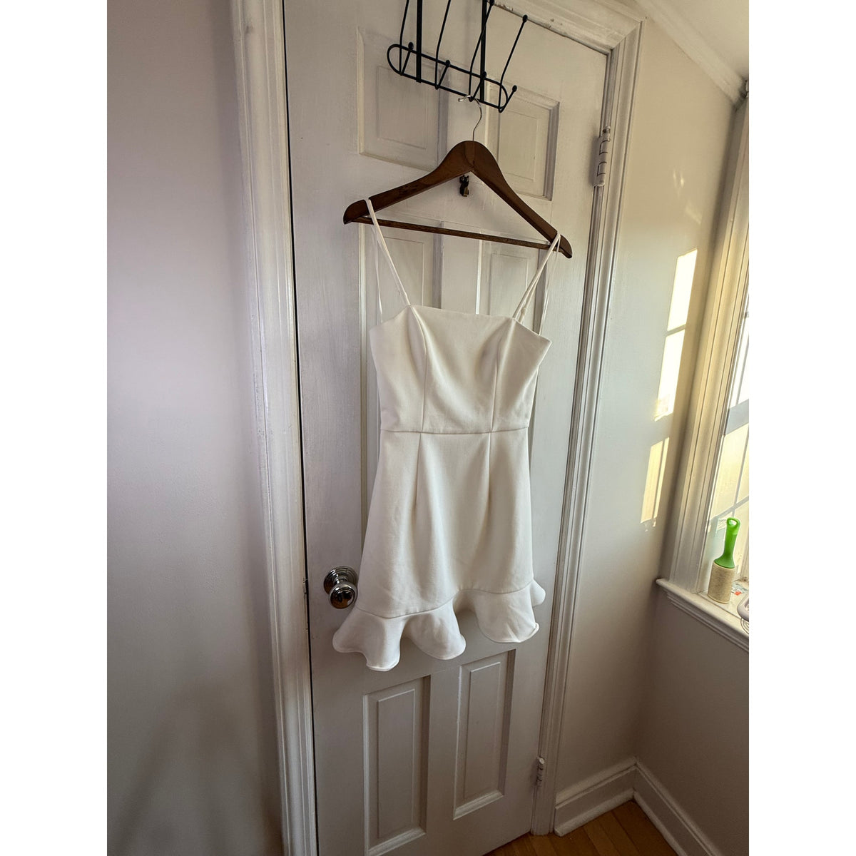 French Connection White Whisper Ruffle Strap Mini Dress Size 0 EUC