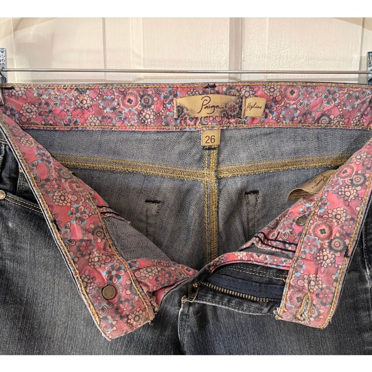 Vintage Paige Skyline Jeans - Size 26