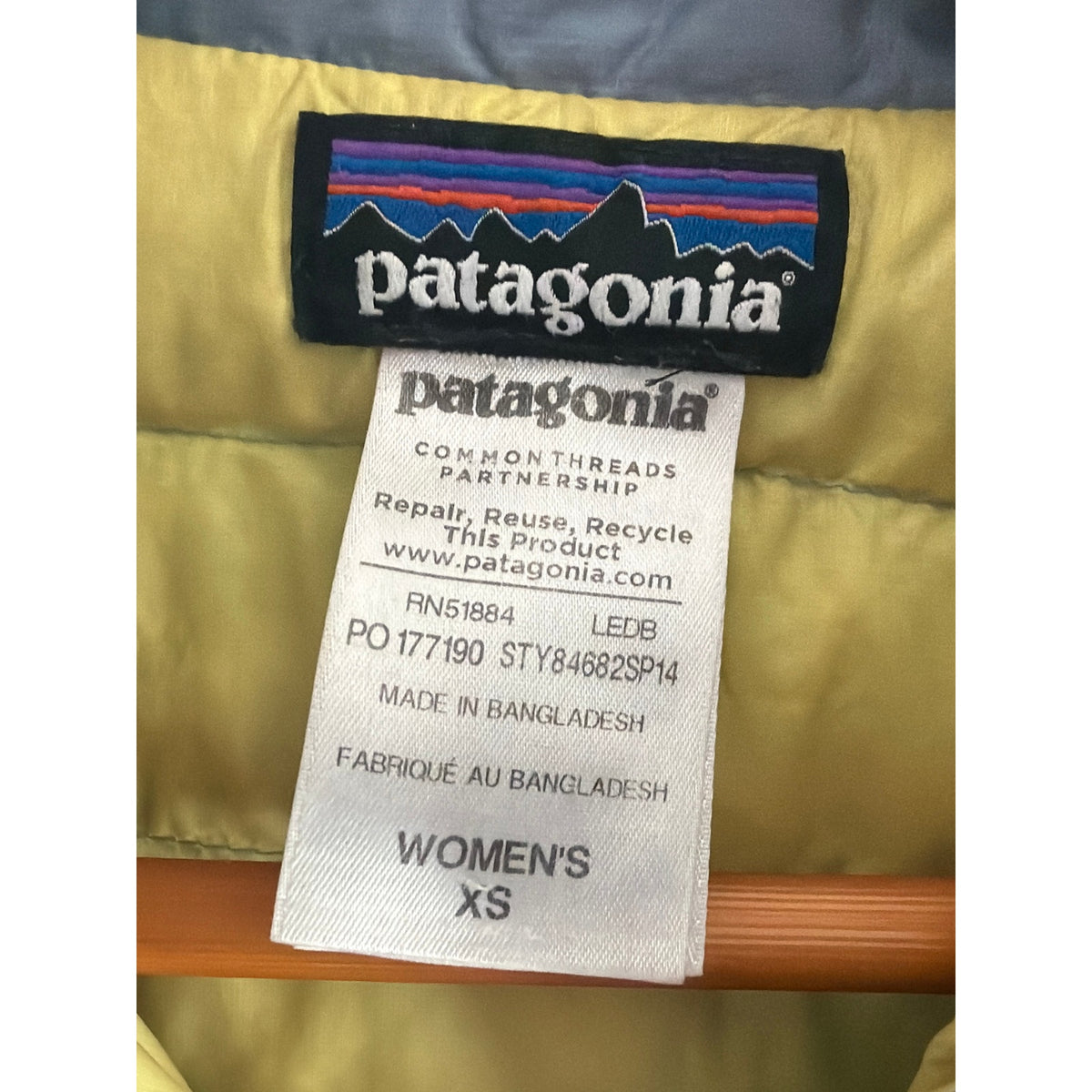 Patagonia Down Sweater Jacket Womens XS Muted Blue Full Zip Goose Down Puffer XS
