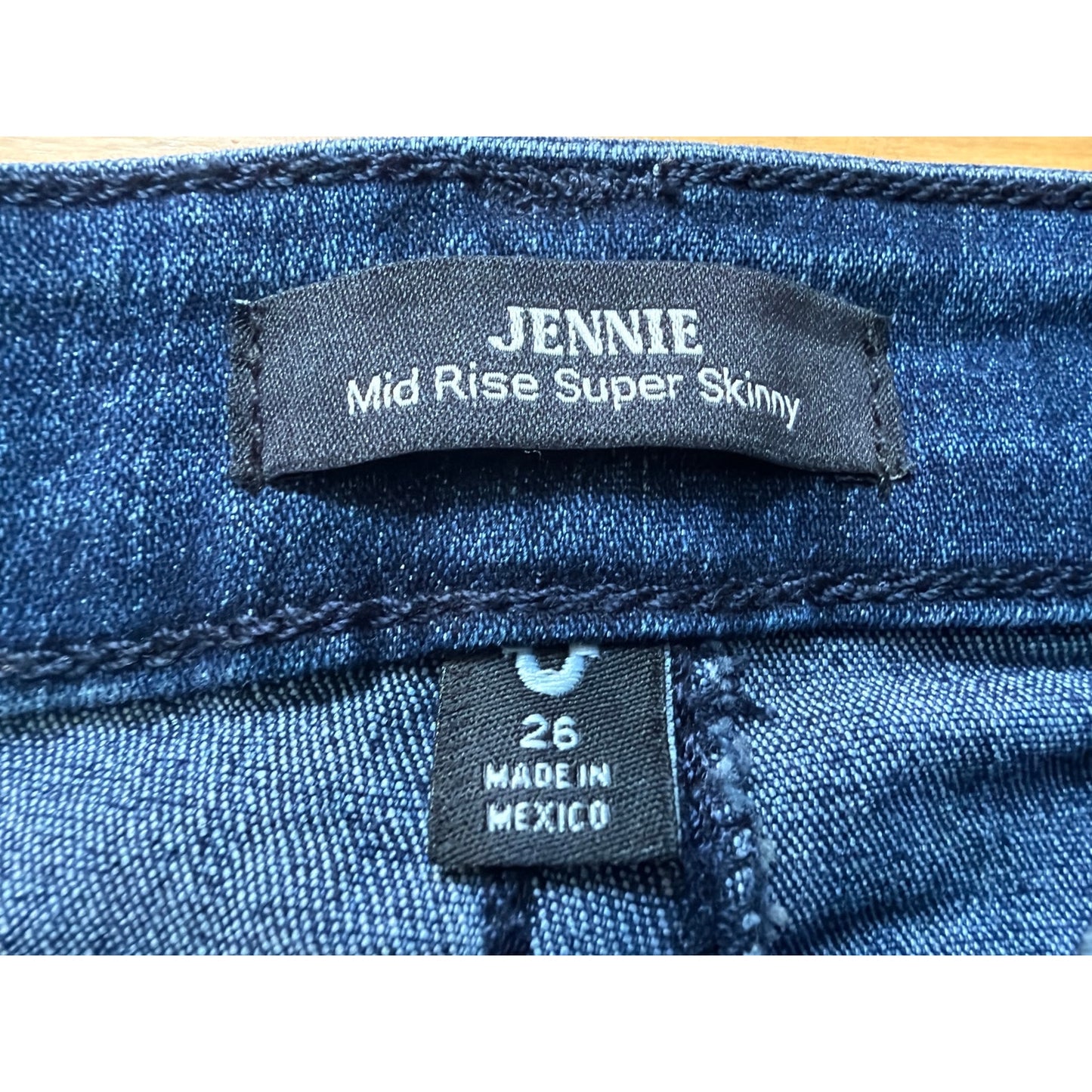 True Religion Size 25 Jennie Mid Rise Super Skinny Dark Wash Cuffed Jeans
