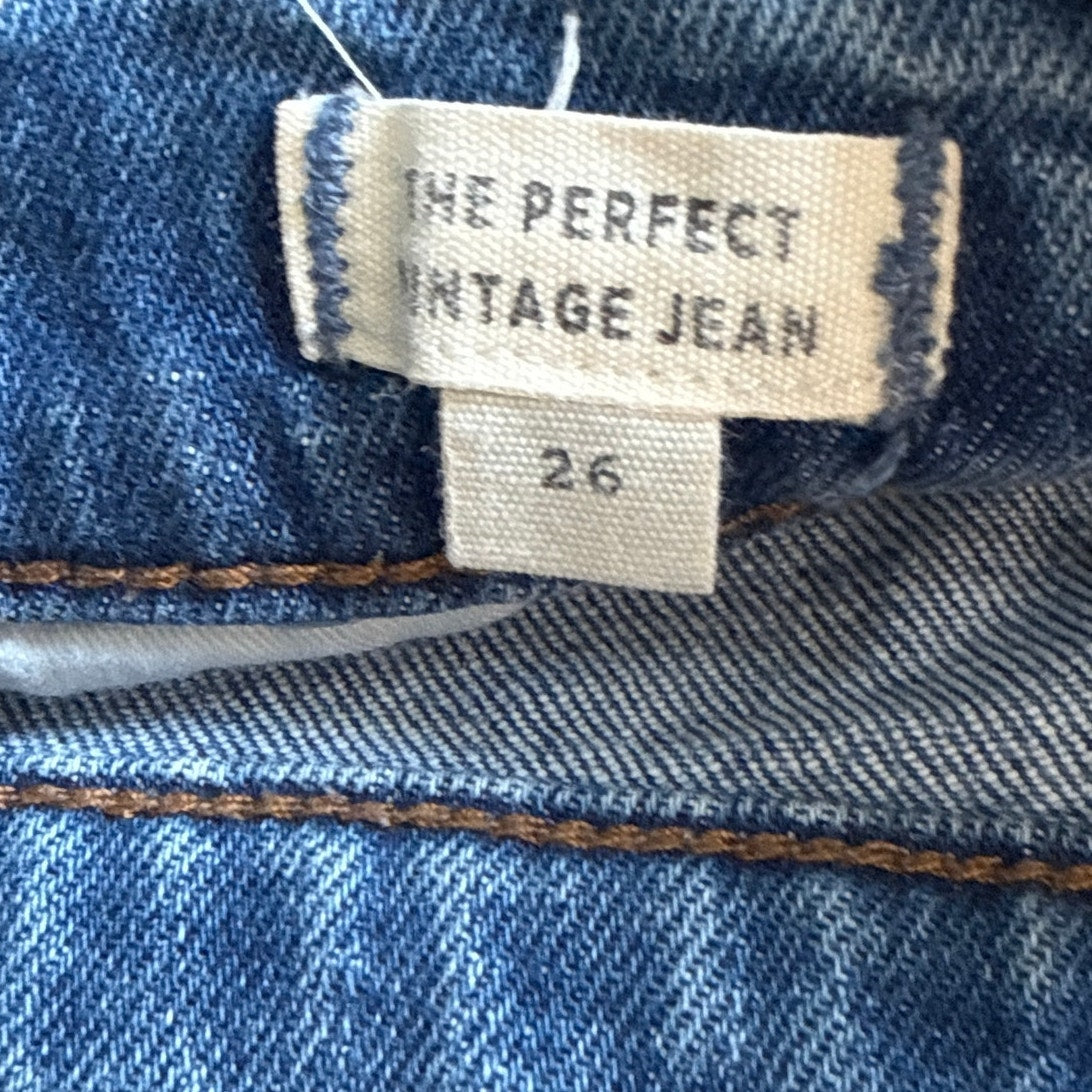 Madewell Size 26 " The Perfect Vintage Jean" Light Wash High Rise Distressed Jean