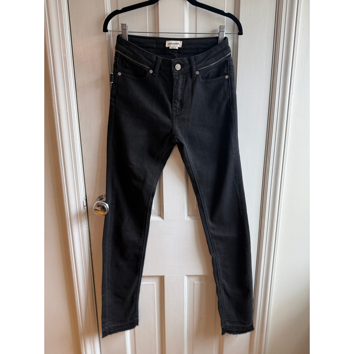 NWT Zadig & Voltaire Eva Black Zipper Jeans 25 - Barney’s Raw Hem Luxe Denim