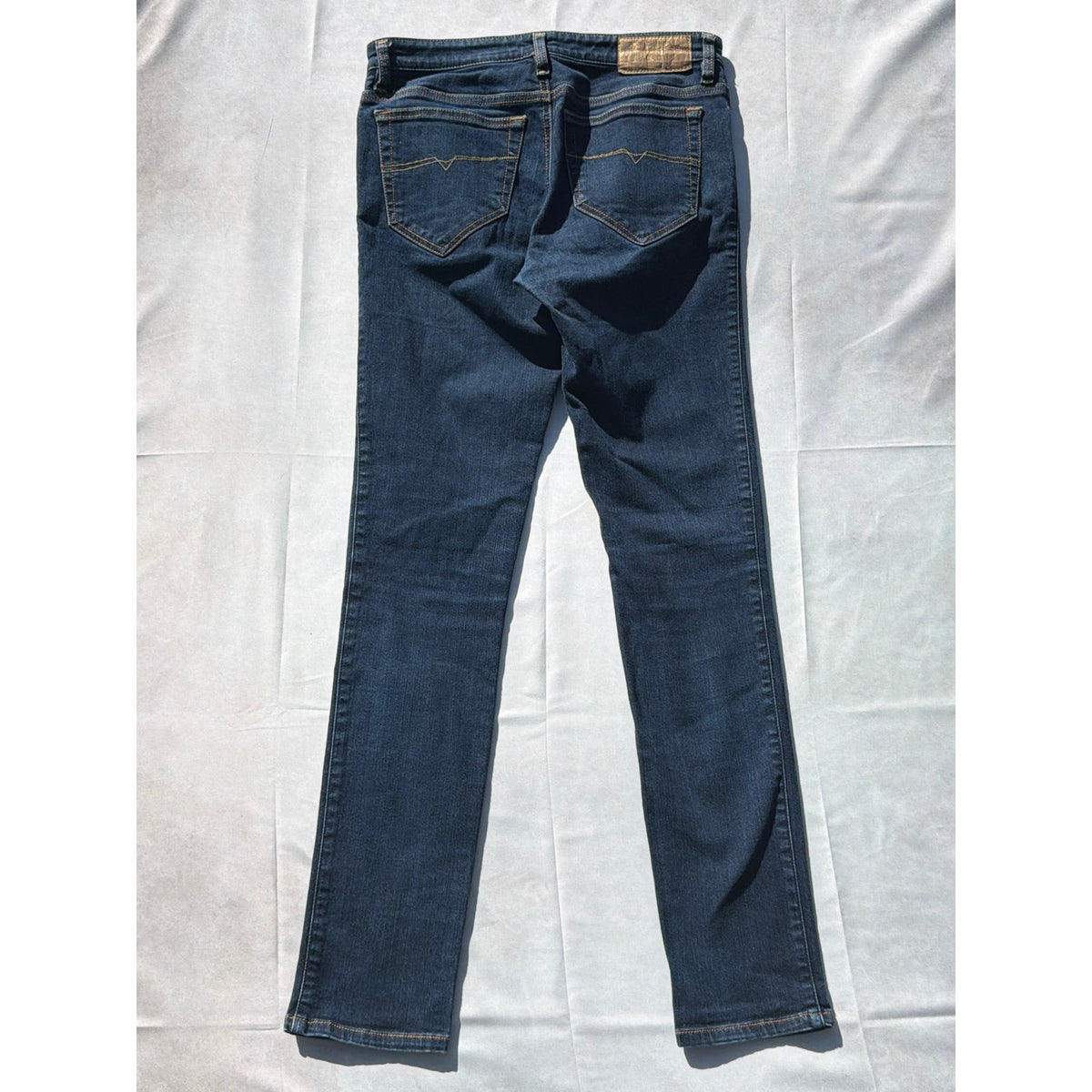 Vintage Diesel Skinzee Size 29x30 Super Slim Skinny Midrise Dark Wash Jeans EUC