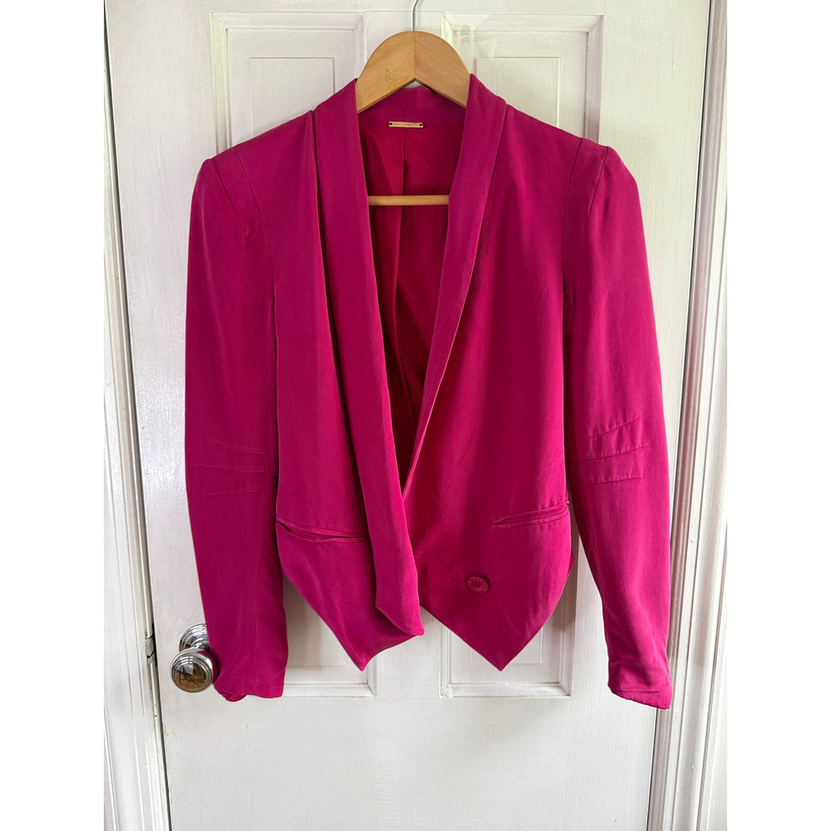 Rebecca Minkoff Pink Silk Becky Blazer Jacket Size 0 EUC Shawl Collar Peaked Hem