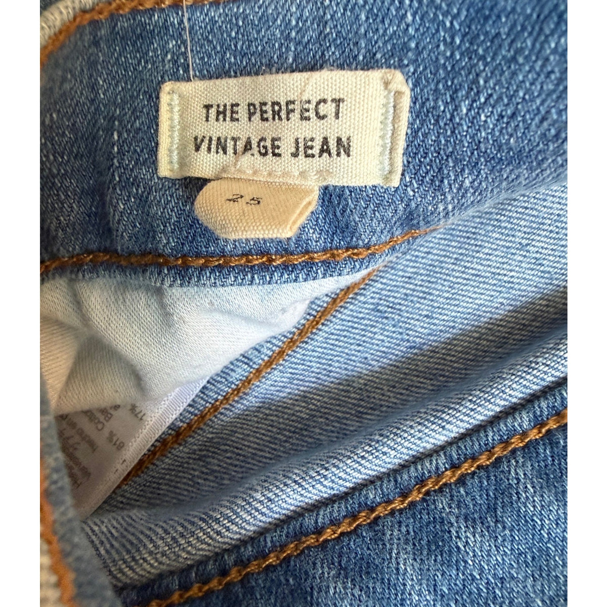 Madewell The Perfect Vintage Jean Size 25 High Rise Distressed Raw Frayed Hem EUC