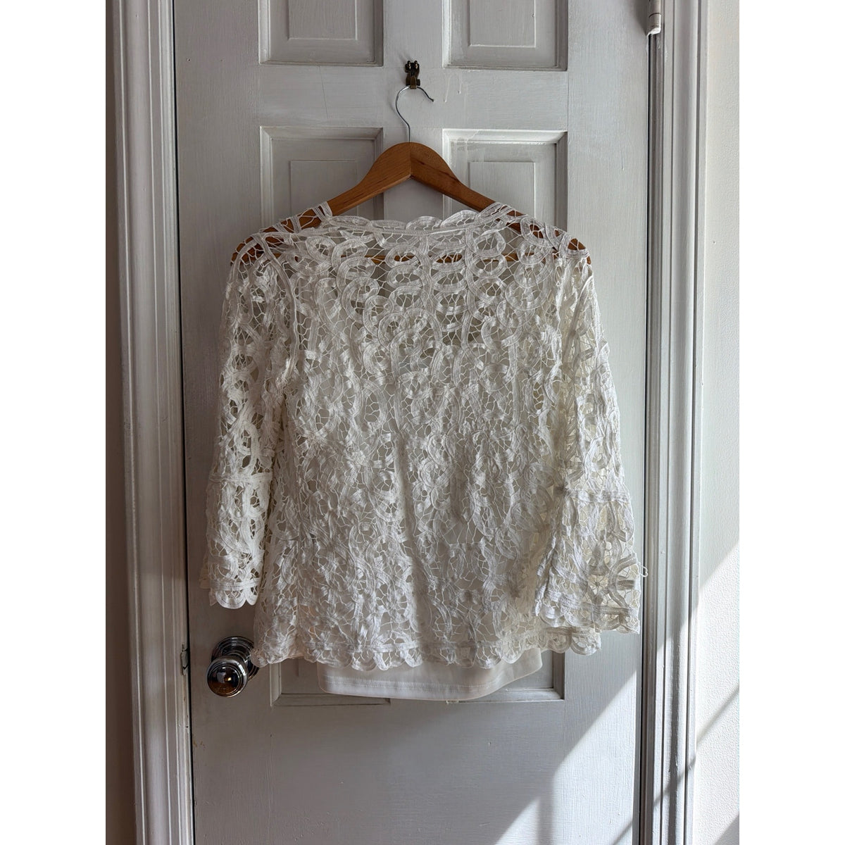 J.McLaughlin Womens Small White Crochet Cutout Lace Top Bell Sleeve Lined Blouse