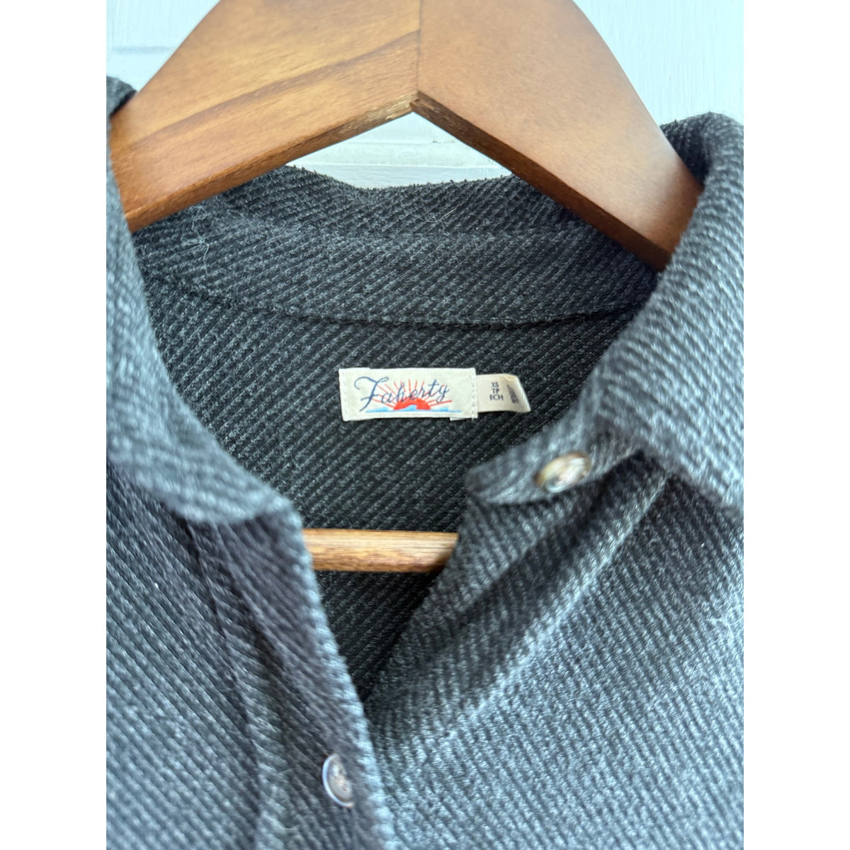 Faherty Men's Legen Sweater Shirt Heathered Black Twill Size XS