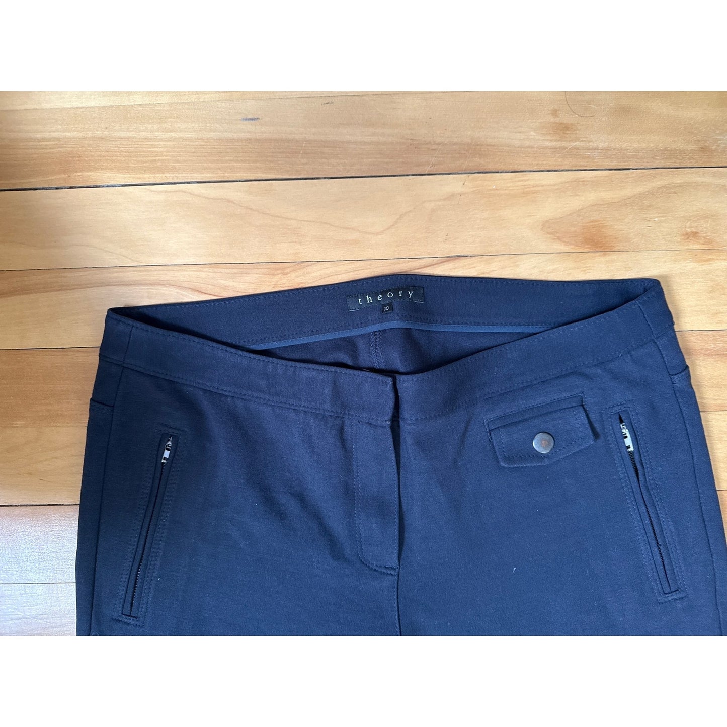 Theory Pants Size 10 Black Zipper Ankle Low Rise Made in USA Style 80776224 EUC