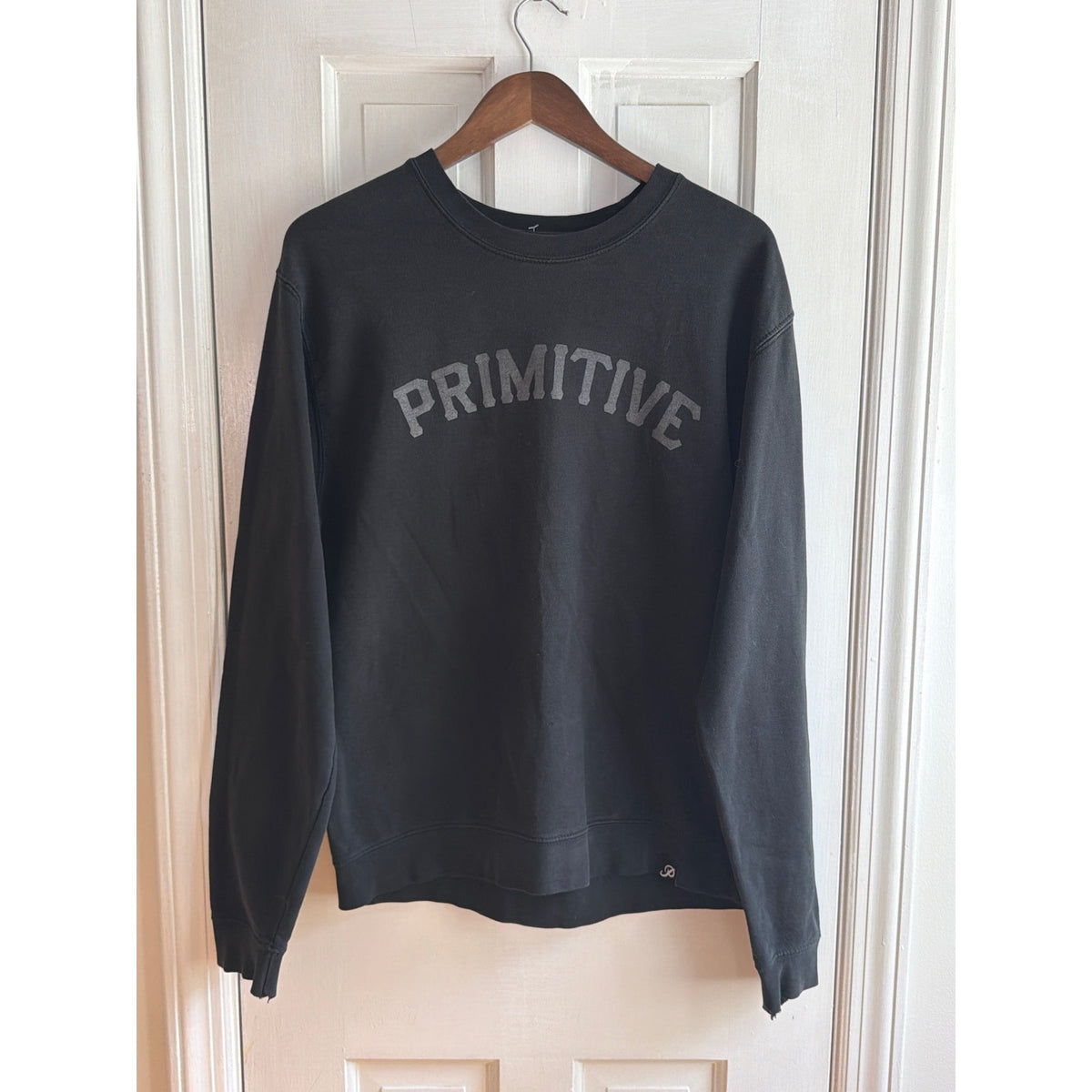 Primitive Skateboarding Arch Logo Crewneck Sweatshirt - Black, Medium 
