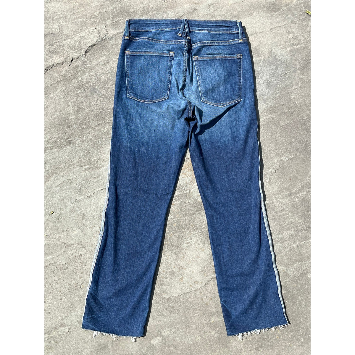 ✨ Good American Good Straight Side Striped Jeans 10/30 ✨