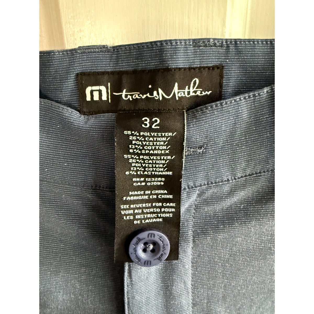 TravisMathew Performance Golf Shorts - Men's Size 32 - Blue/Indigo Striped - EUC