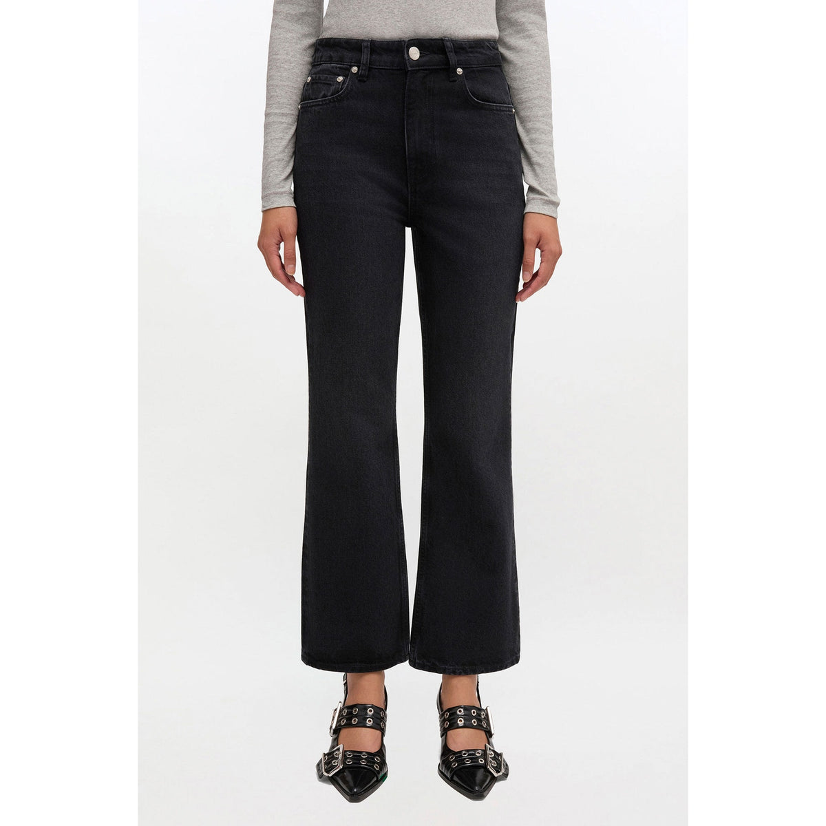 GANNI (NWT) - Black Betzy Cropped Jeans - 31W/32L