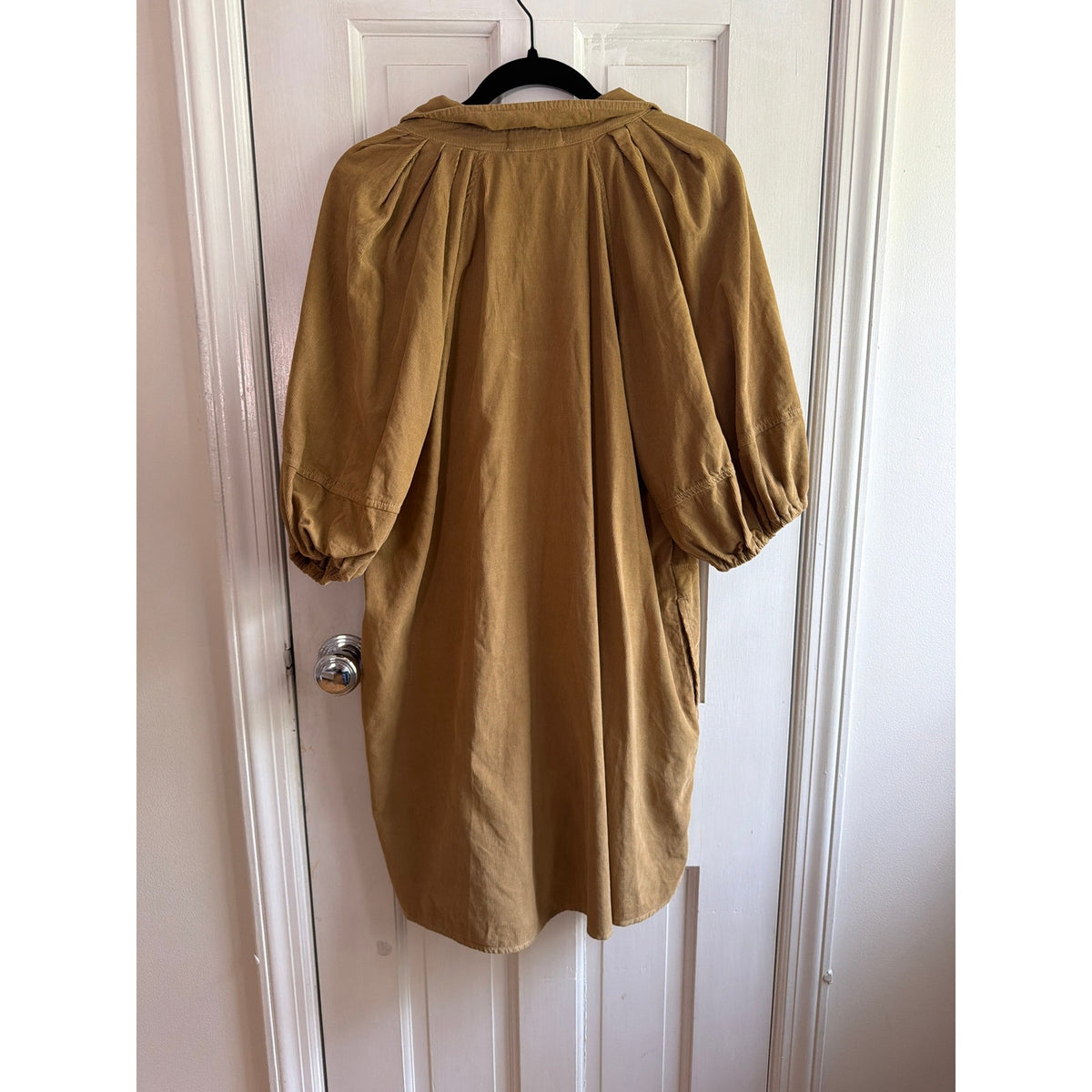 Velvet By Graham & Spencer Yellow Button Puff Sleeve Collar Dress
