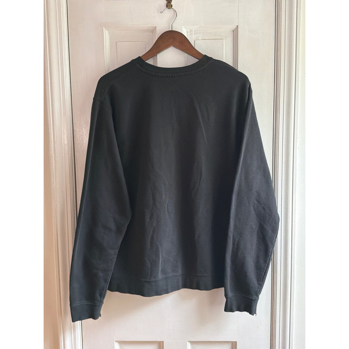 Primitive Skateboarding Arch Logo Crewneck Sweatshirt - Black, Medium 