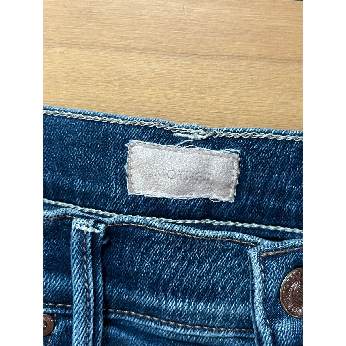 MOTHER The Insider Crop Step Fray Jeans Black Size 25 High Rise Bootcut