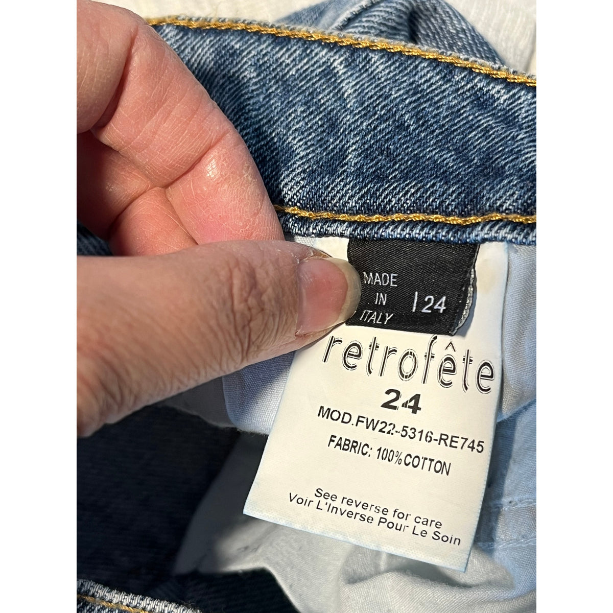 🗽 NWT Retrofete Maggie Super Distressed Jeans IT 24, US 27