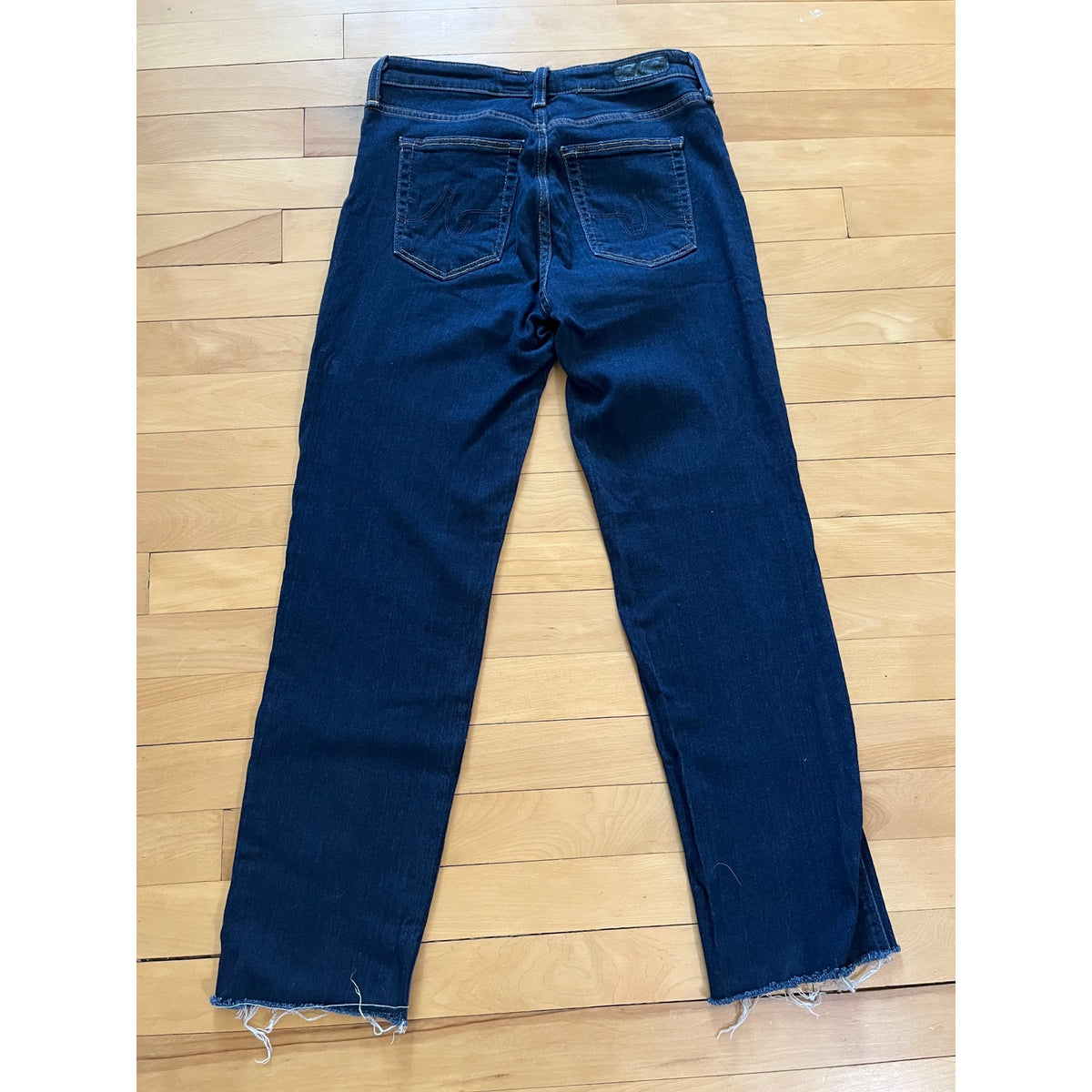 AG The Prima Mid-Rise Cigarette Jeans 28R Soft Stretch Raw Hem Dark Wash EUC