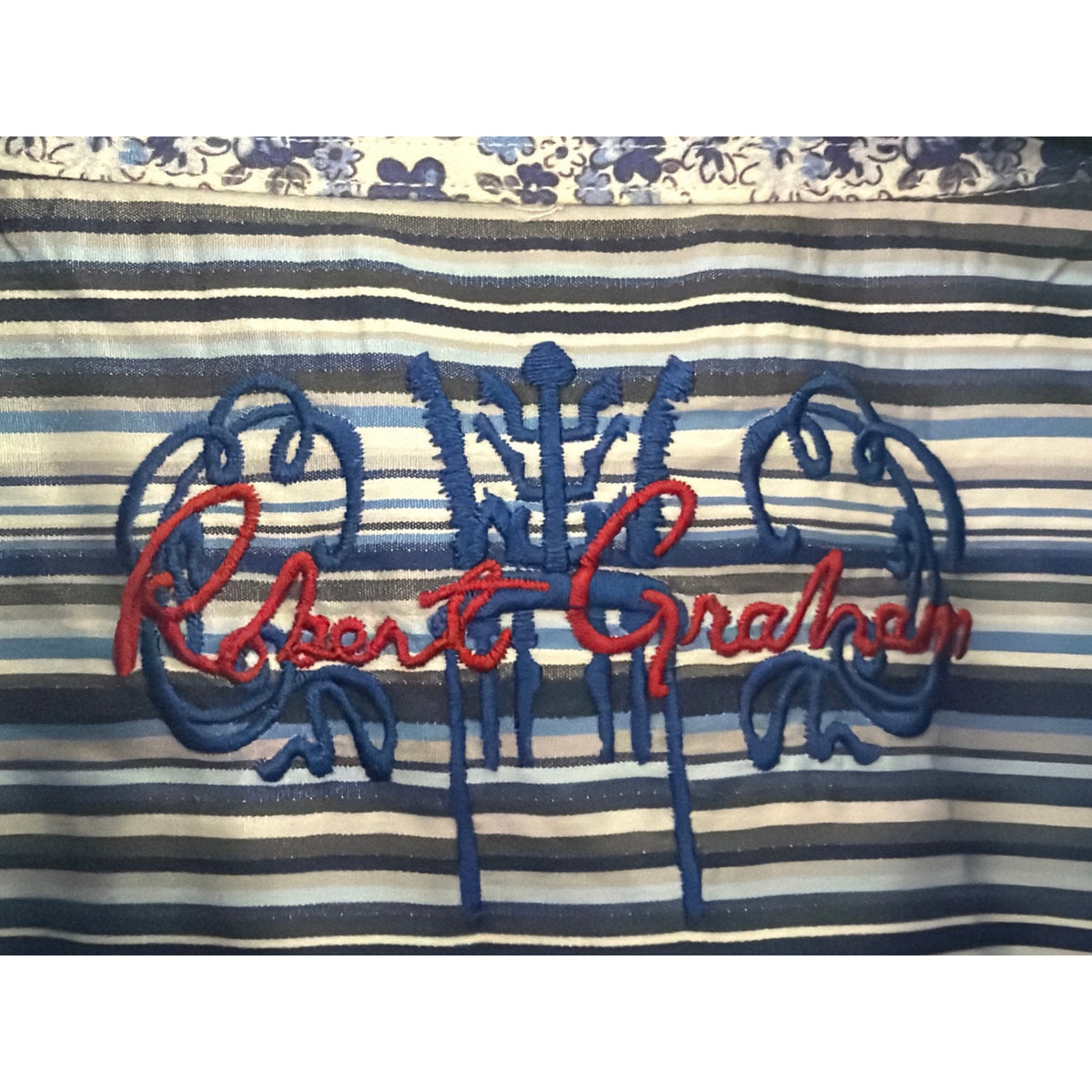 Robert Graham Classic Fit Blue Striped Long Sleeve Button-Down Shirt, Size Large 