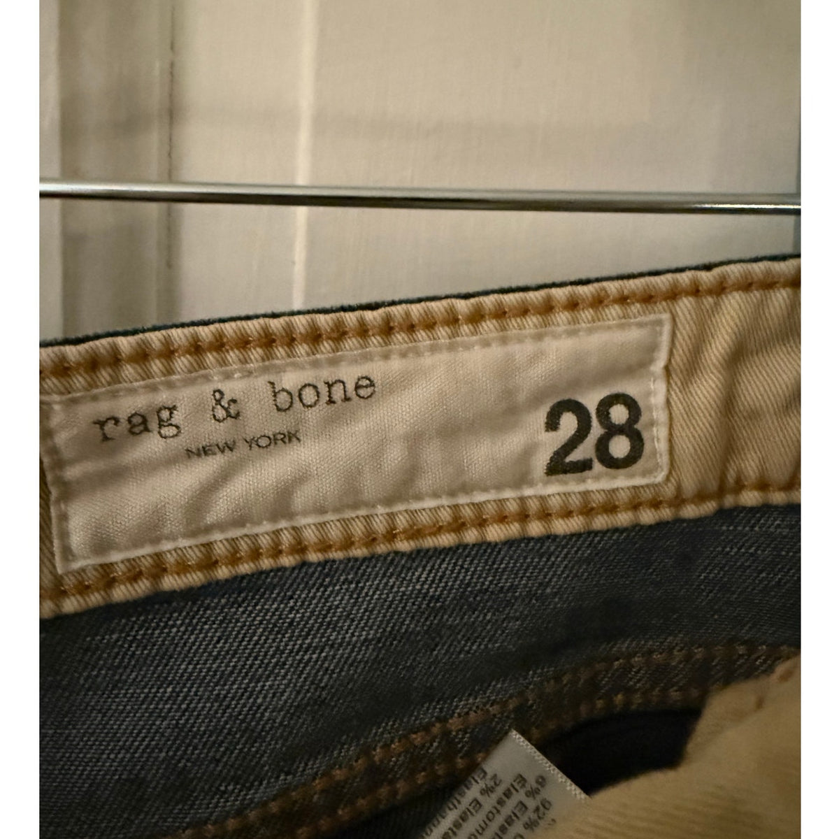 Rag and Bone Rosa Mid-Rise Boyfriend Jeans Size 28