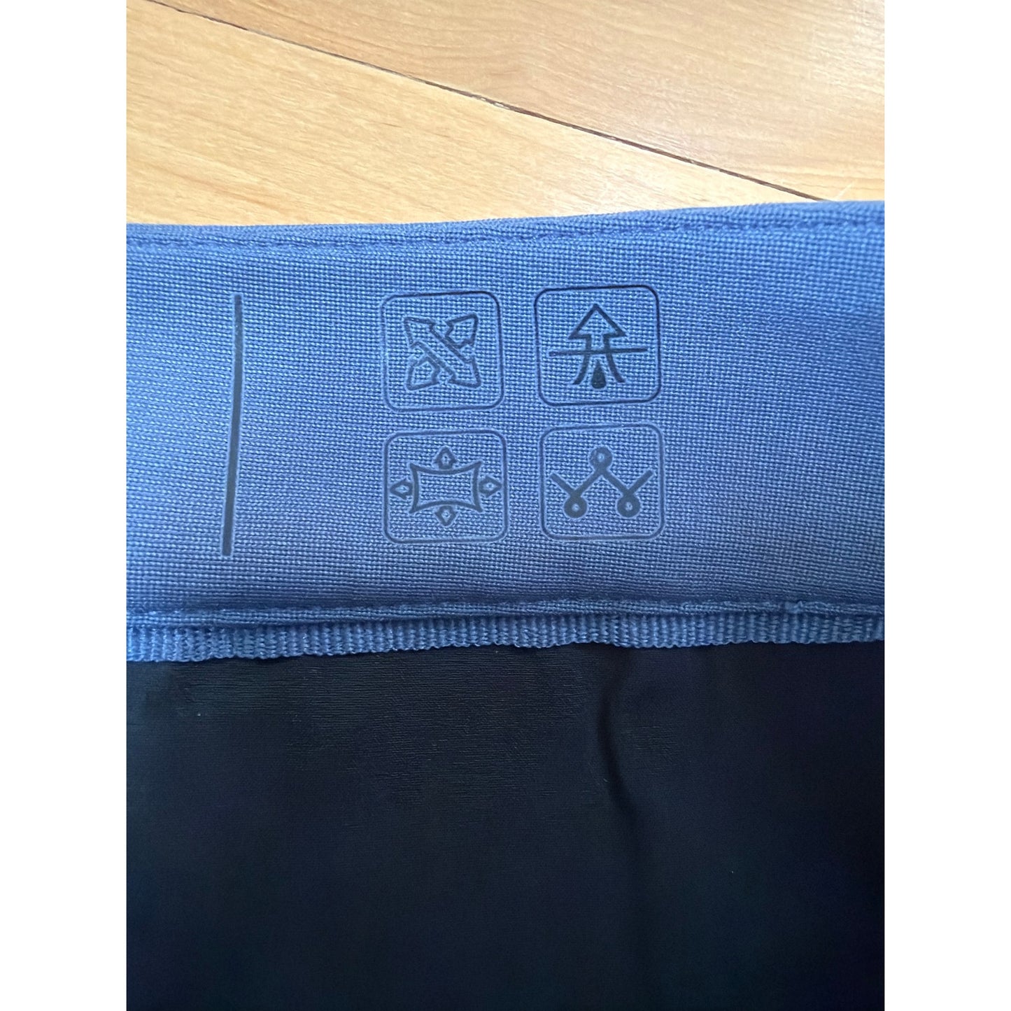 7 Diamonds Men's Size 31 Blue Core Performance Shorts Casual Golf NWT