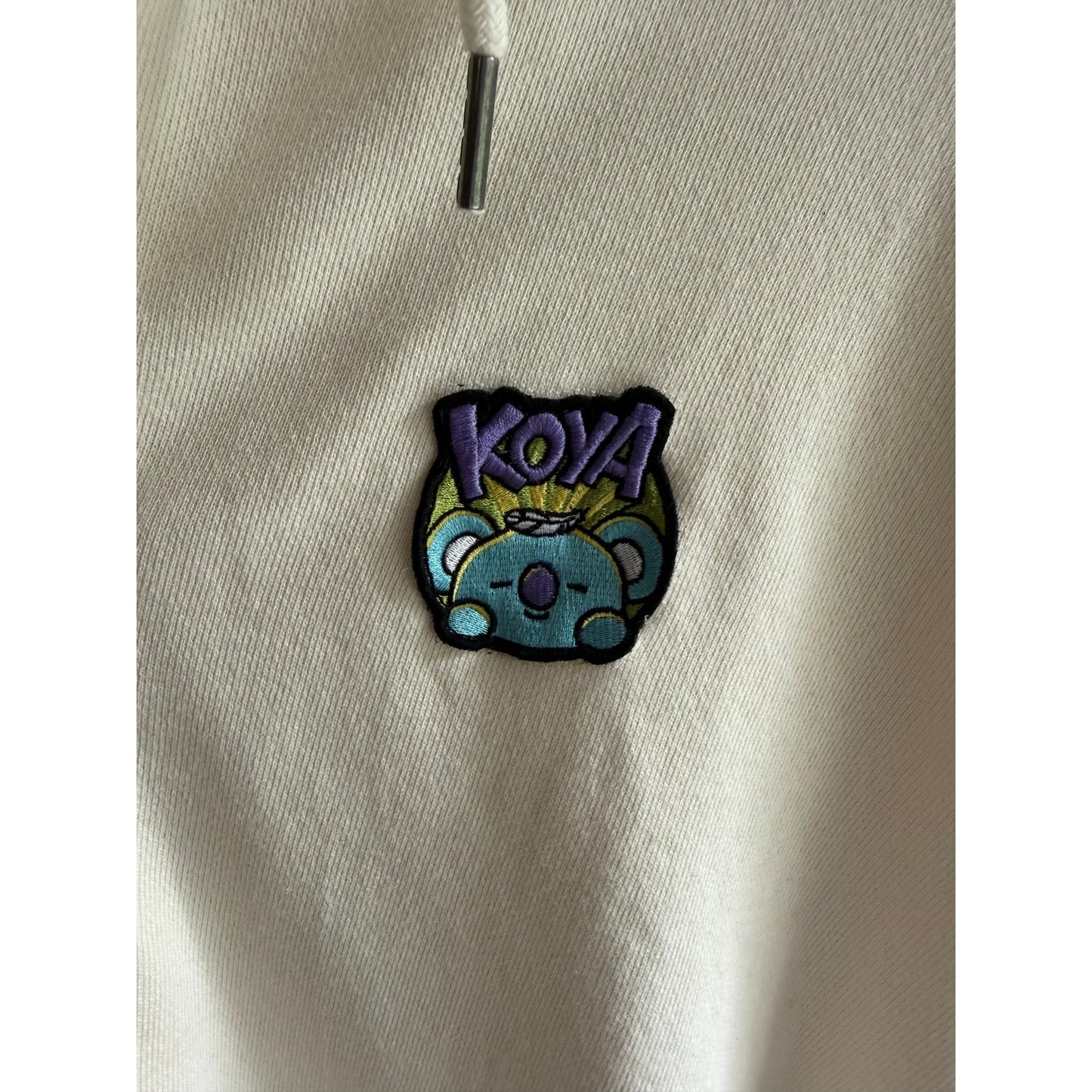 BT21 KOYA Zip Up Hoodie Cream Size Large EUC Official LINE FRIENDS BTS Merch