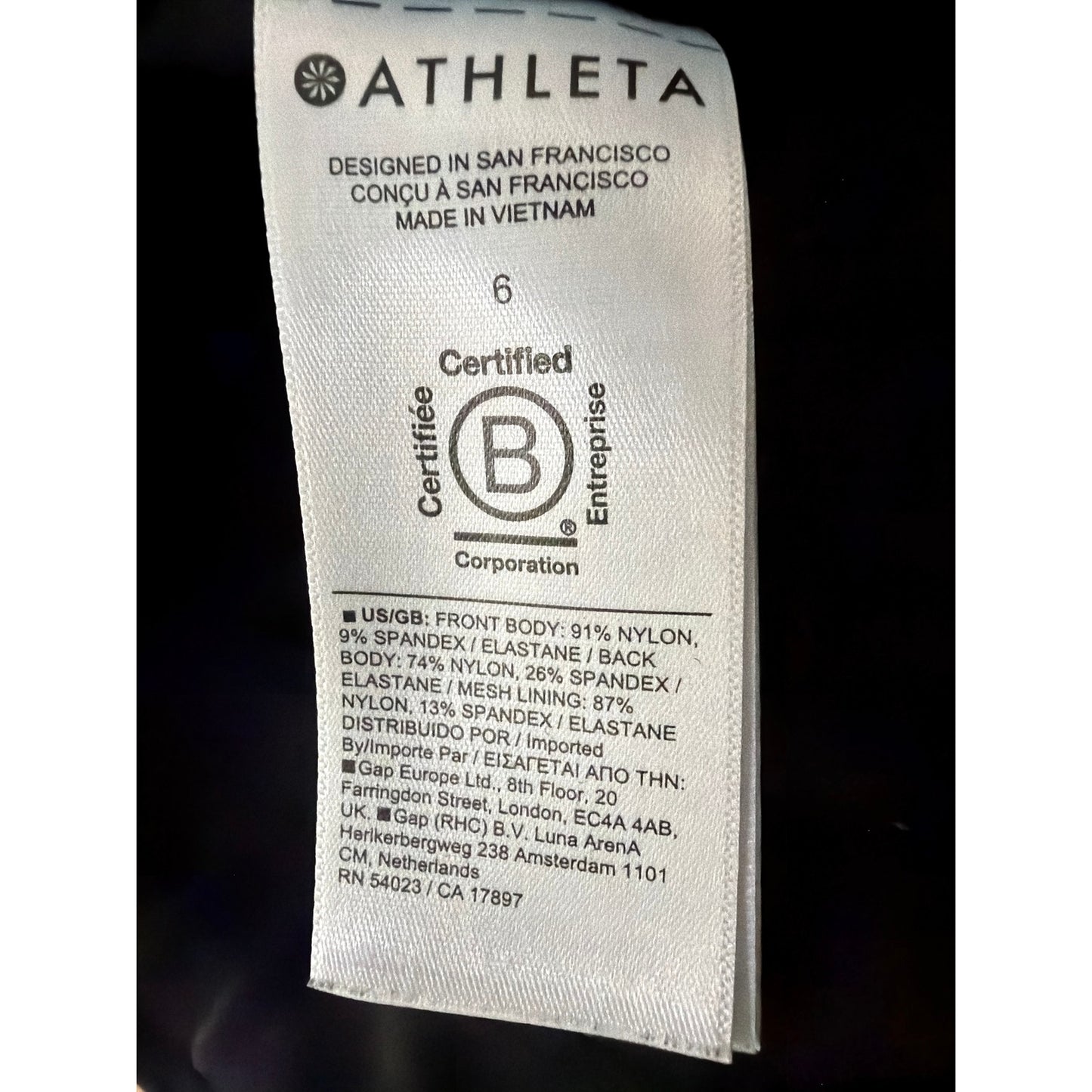 Athleta Headlands Hybrid Cargo II Tights Size Small NWT